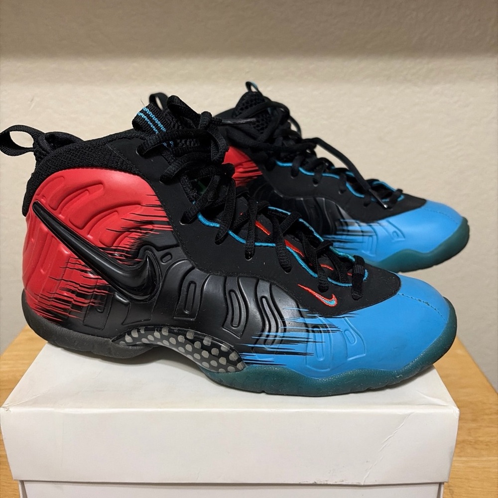 Nike Little Posite Pro GS Blue Black Crimson Foamposite-Style Sneakers Size 6.5Y